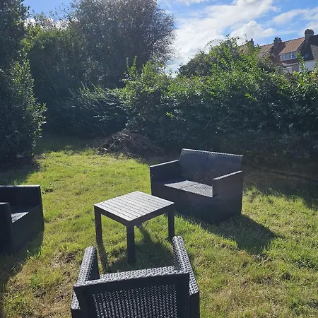 公寓 Cosy 45m2 Vu Et Acces Jardin Commun